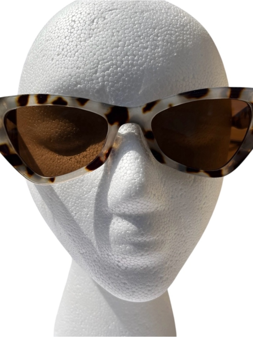 Tortoise Cat Eye Sunglasses - Amber Lenses Bold Statement Eyewear, NWOT